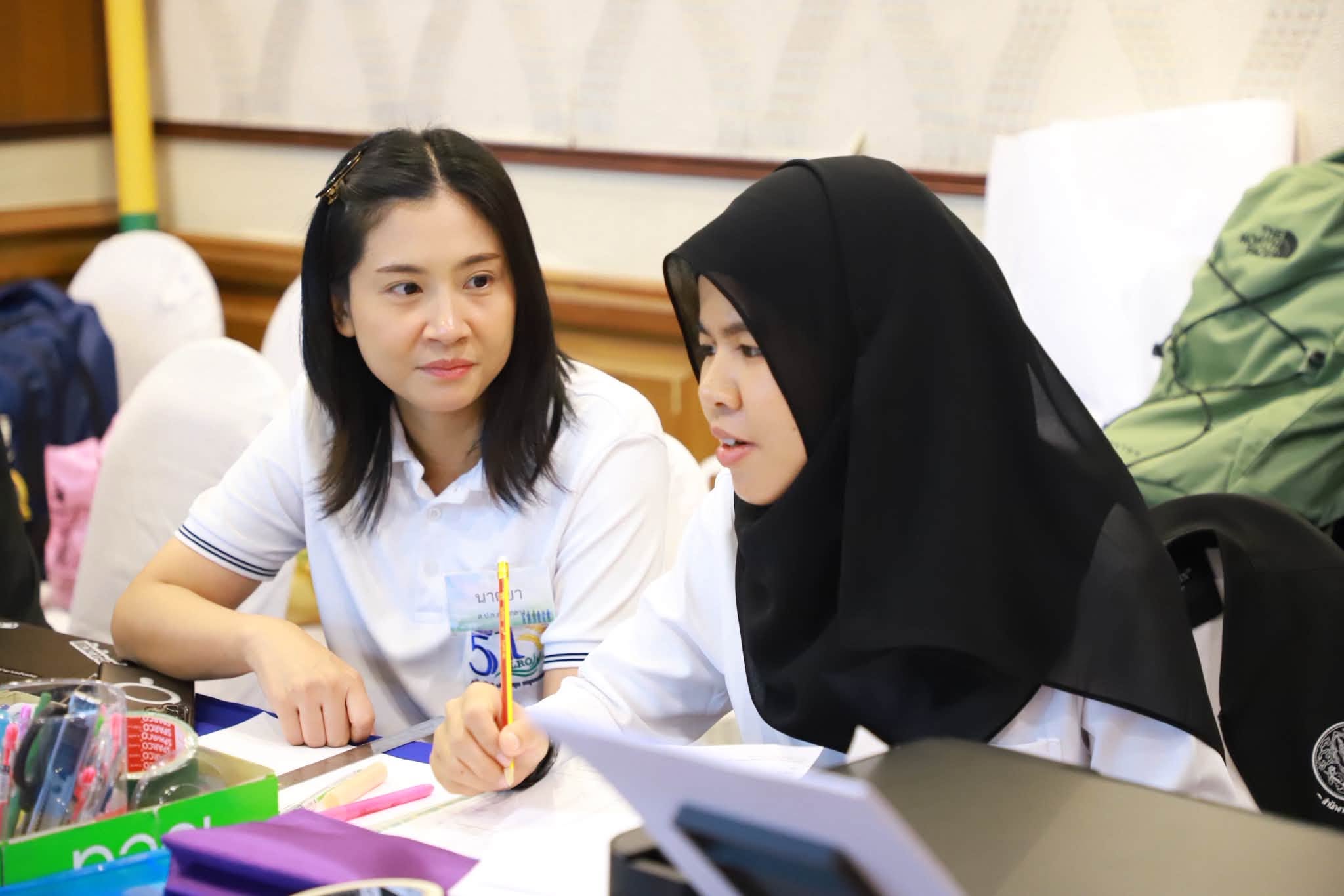 title - รองเลขาธิการ ส.ป.ก. ปิดสัมมนาฯ ดันวิสัยทัศน์ “สร้างสิทธิ เสริมทุน หนุนเกษตร” ยกระดับผู้นำเกษตรกรสู่ระบบเศรษฐกิจสีเขียว
